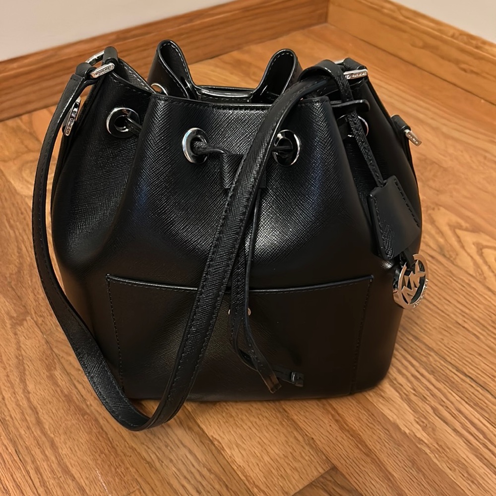 Michael Kors bucket bag
